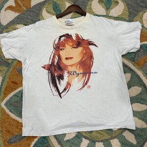 Vintage 90's Wynonna Judd girls with guitars concert T-shirt, size extra large